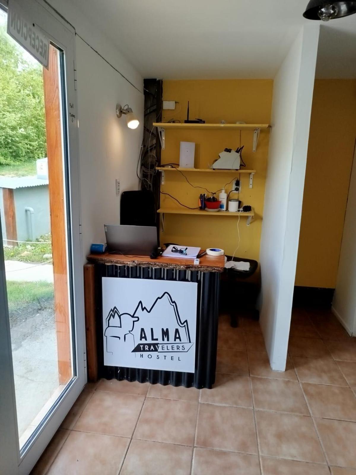 Hostel Alma Travelers El Chalten Exteriér fotografie