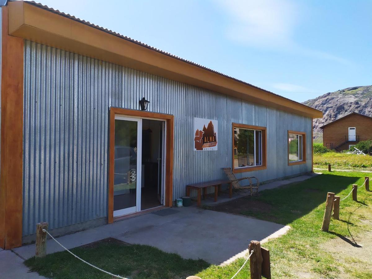 Hostel Alma Travelers El Chalten Exteriér fotografie